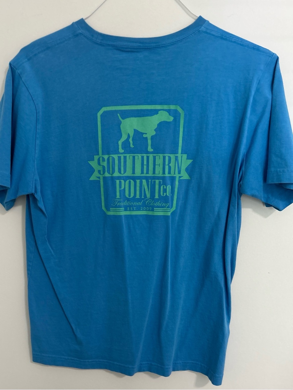 Southern Point Co. Men's Blue Graphic Tee Labs Hunting College Preppy Fall